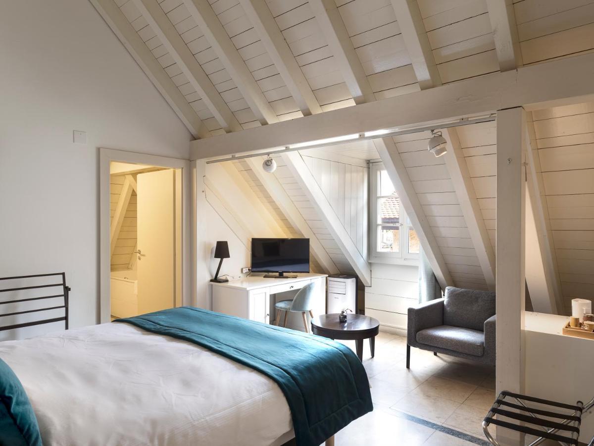 L'Hotel By Hostellerie Du Chateau Роле Екстериор снимка